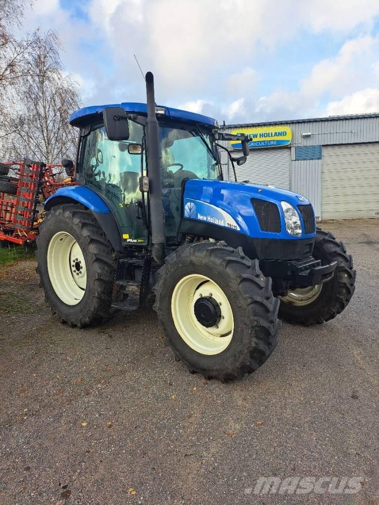 New Holland TS110A Traktoren
