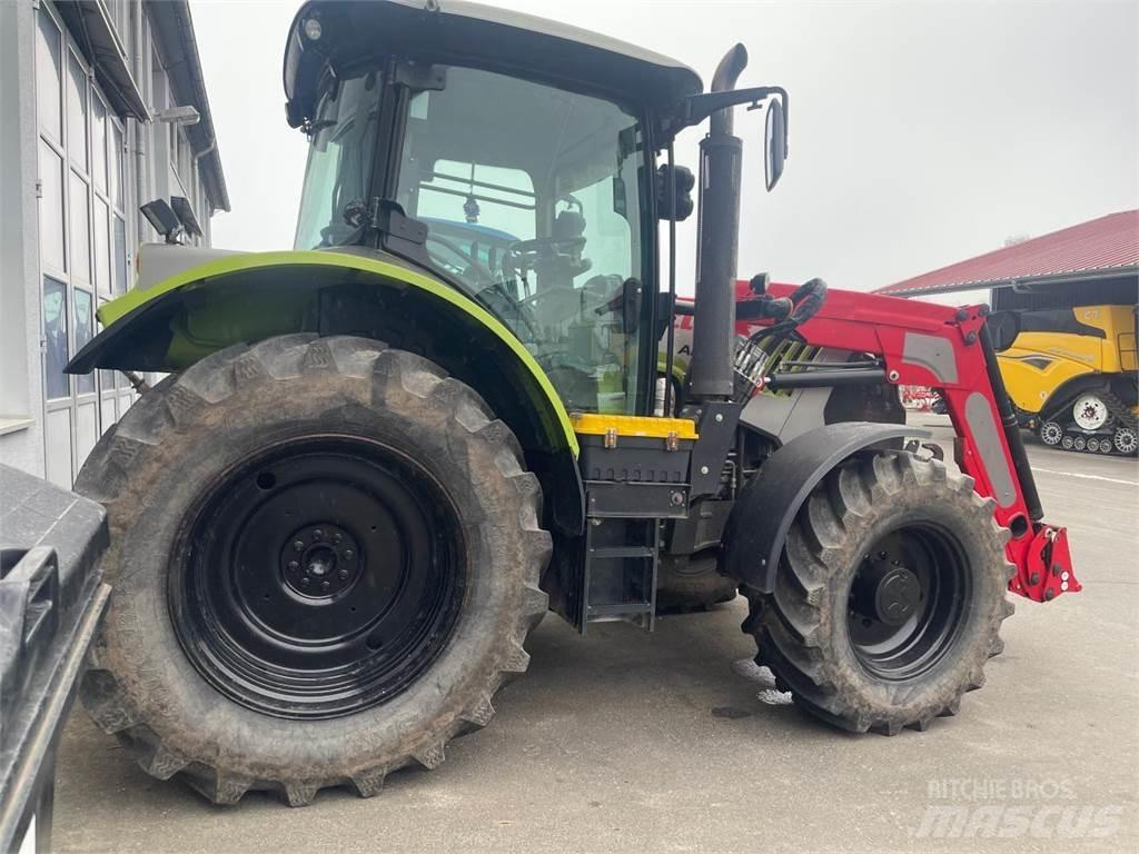 CLAAS ARION 530 Traktoren