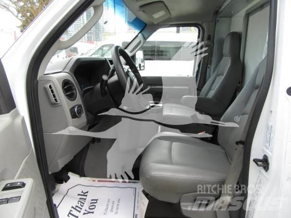 Ford E450 Sonstige Baumaschinen