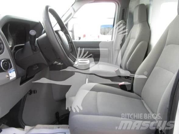 Ford E450 Sonstige Baumaschinen