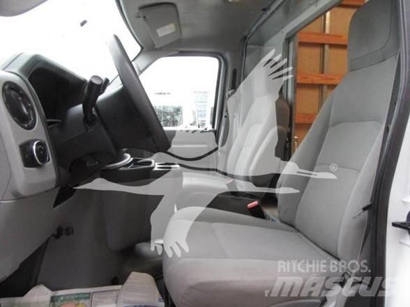 Ford E450 Sonstige Baumaschinen