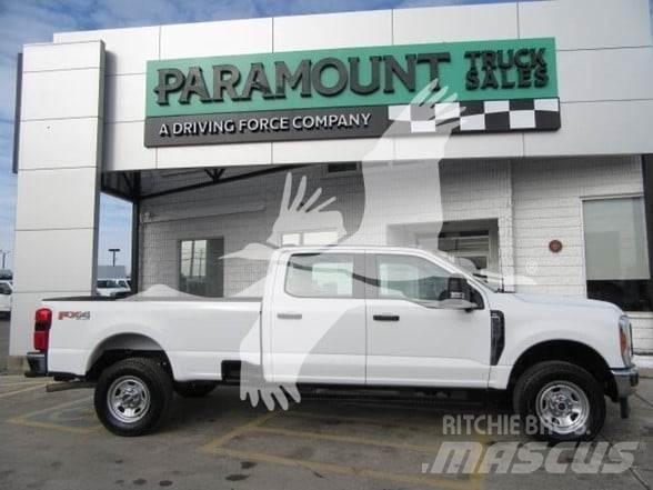 Ford F350 Sonstige Baumaschinen
