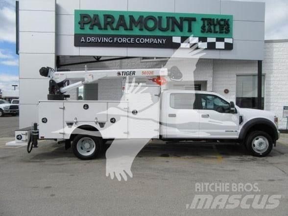 Ford F550 Sonstige Baumaschinen