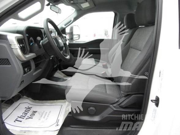 Ford F550 Sonstige Baumaschinen