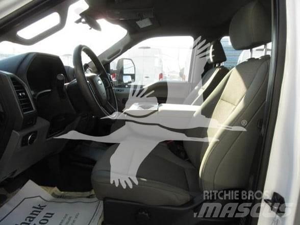 Ford F550 Sonstige Baumaschinen