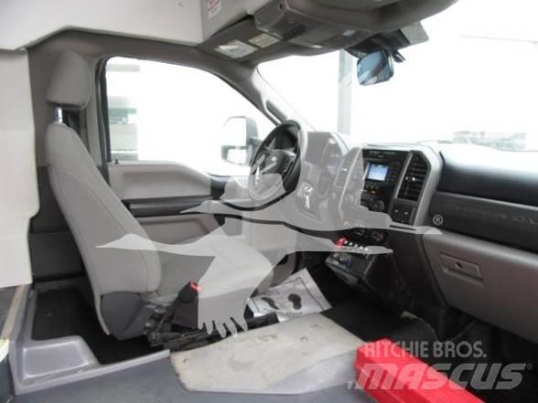 Ford F550 Sonstige Baumaschinen