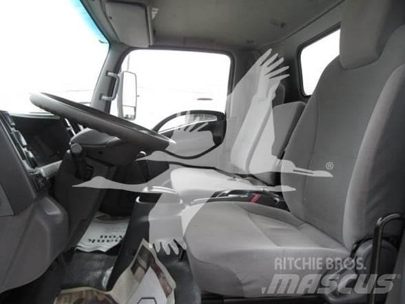 Isuzu NPR Sonstige Baumaschinen