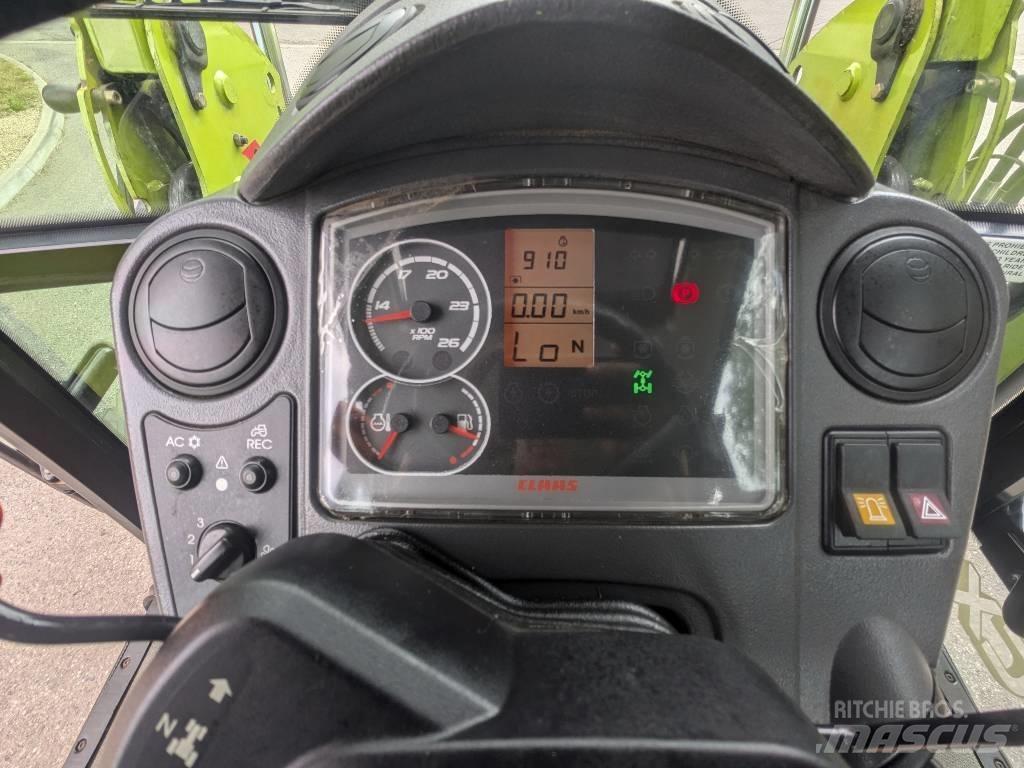 CLAAS Axos 330 Traktoren