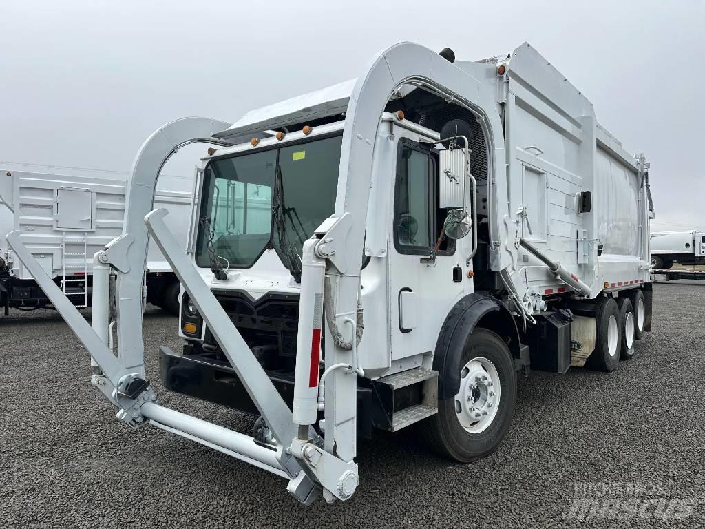 Mack MRU Müllwagen
