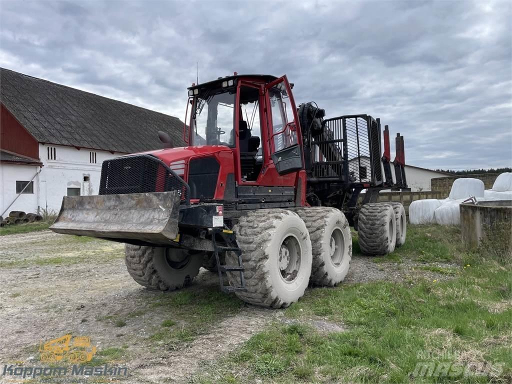 Komatsu 895 Forwarder