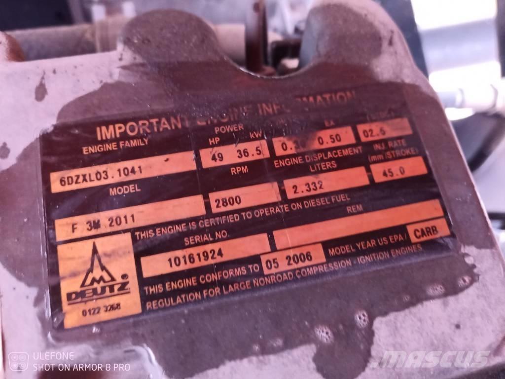 JLG 450 AJS II Gelenkteleskoparbeitsbühnen