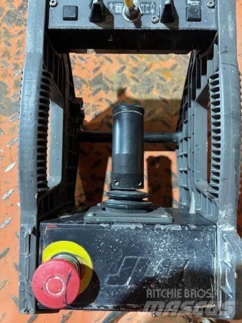 JLG ES3246 Scheren-Arbeitsbühnen