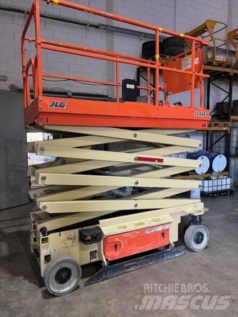 JLG ES3246 Scheren-Arbeitsbühnen