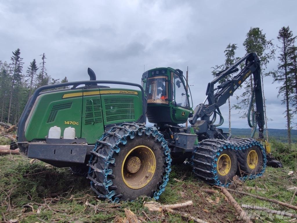 John Deere 1470 G Harvester