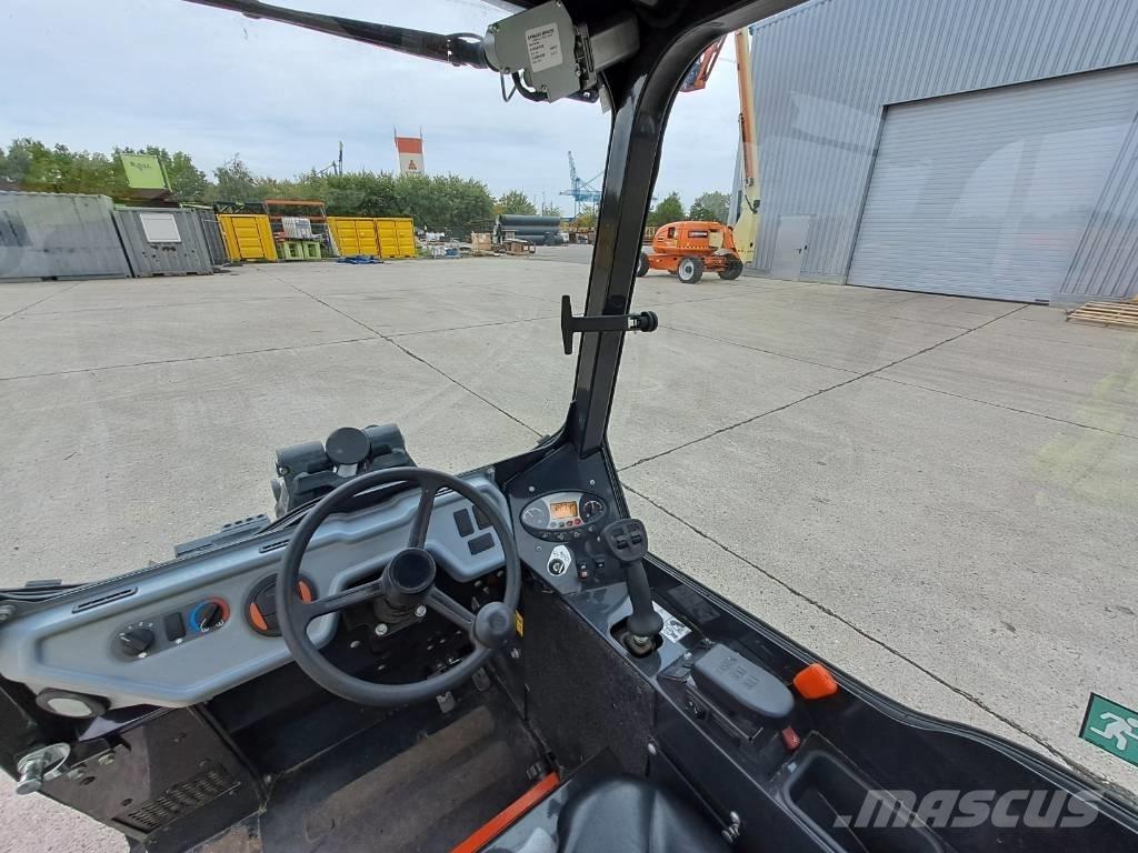 Bobcat L28 Radlader