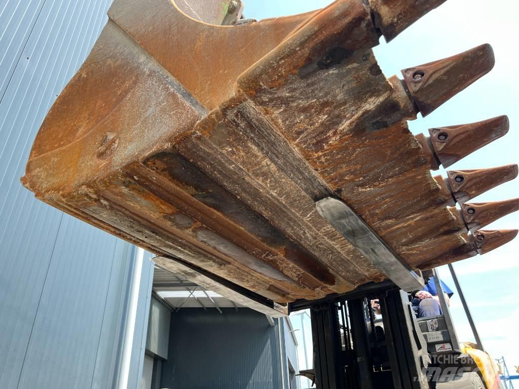 OilQuick OQ80 Schaufeln