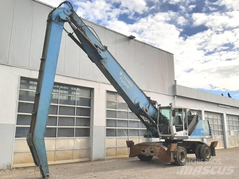 Fuchs MHL 350 D Materialumschlag