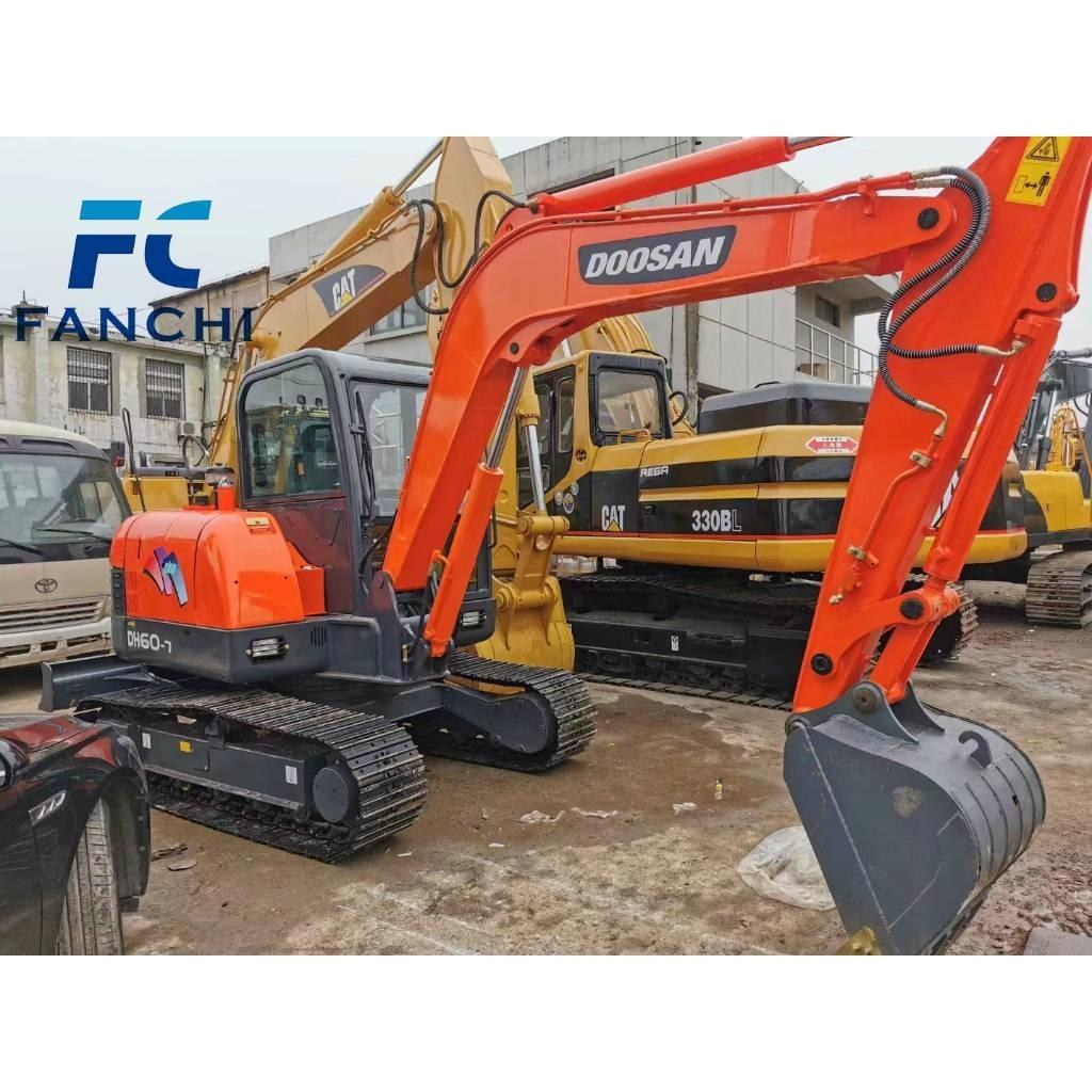 Doosan DH 60-7 Raupenbagger