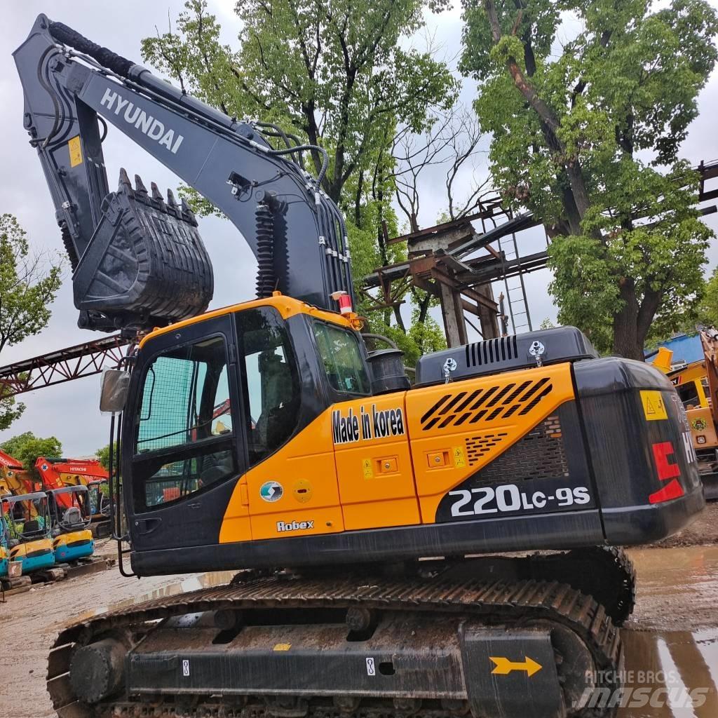 Hyundai 220lc-9s Raupenbagger