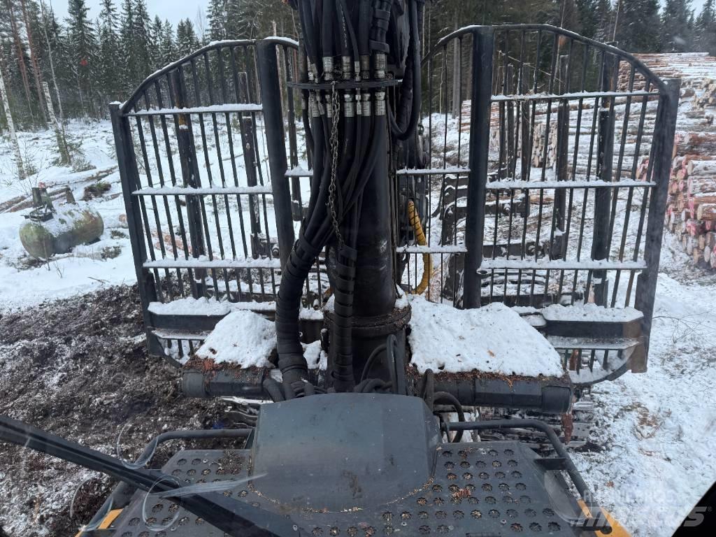 Ponsse BUFFALO 8W Forwarder