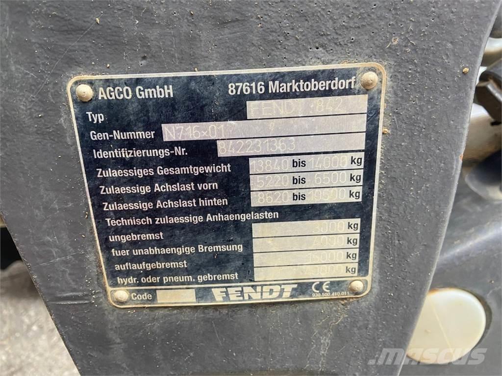 Fendt 828 Vario Traktoren