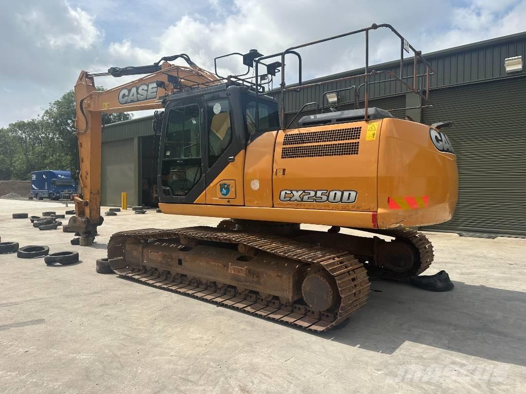 CASE CX 250 D Raupenbagger