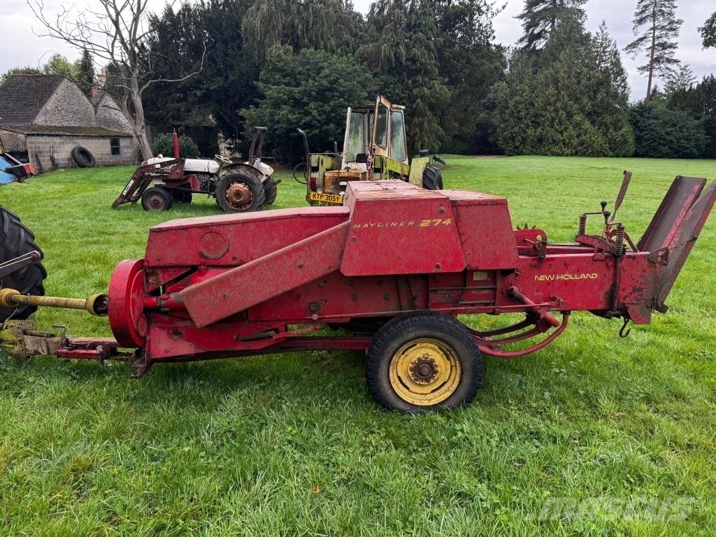 New Holland 274 Quaderpressen