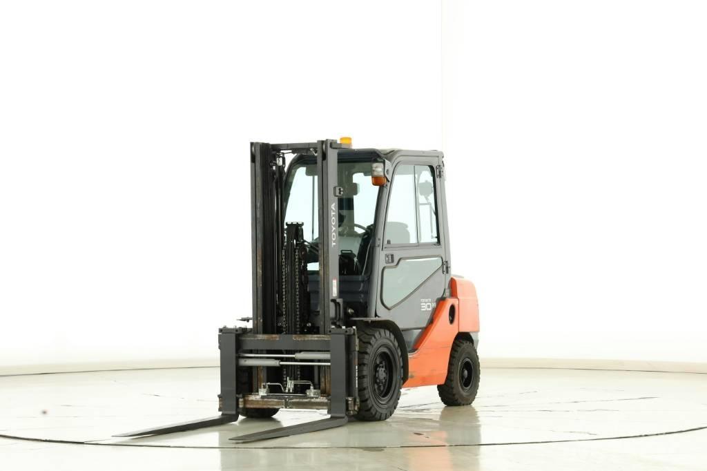 Toyota 02-8-FDF-30 Diesel heftrucks
