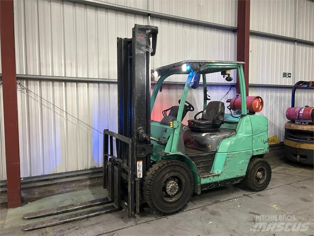 Mitsubishi FG40NT LPG heftrucks