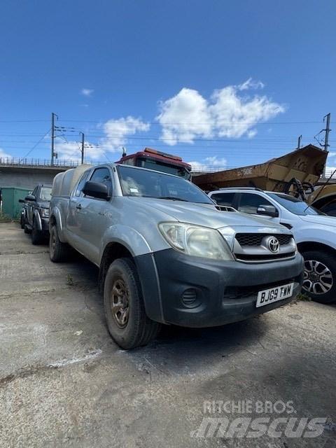 Toyota Hilux Pickup/Pritschenwagen