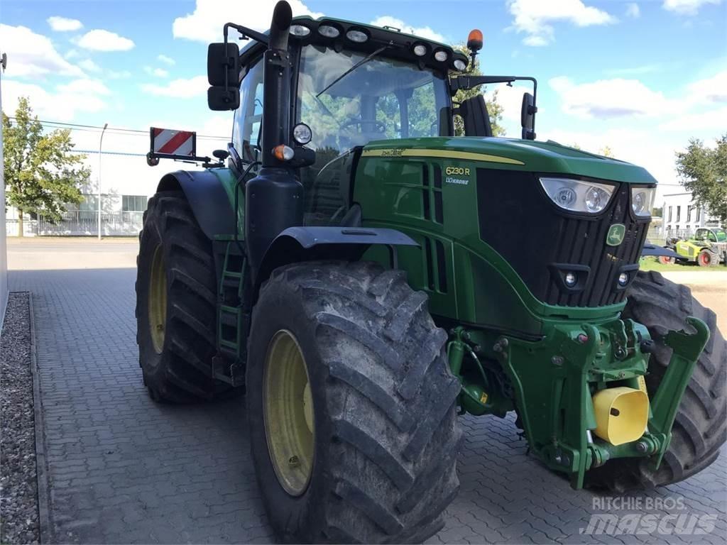 John Deere 6230R Traktoren