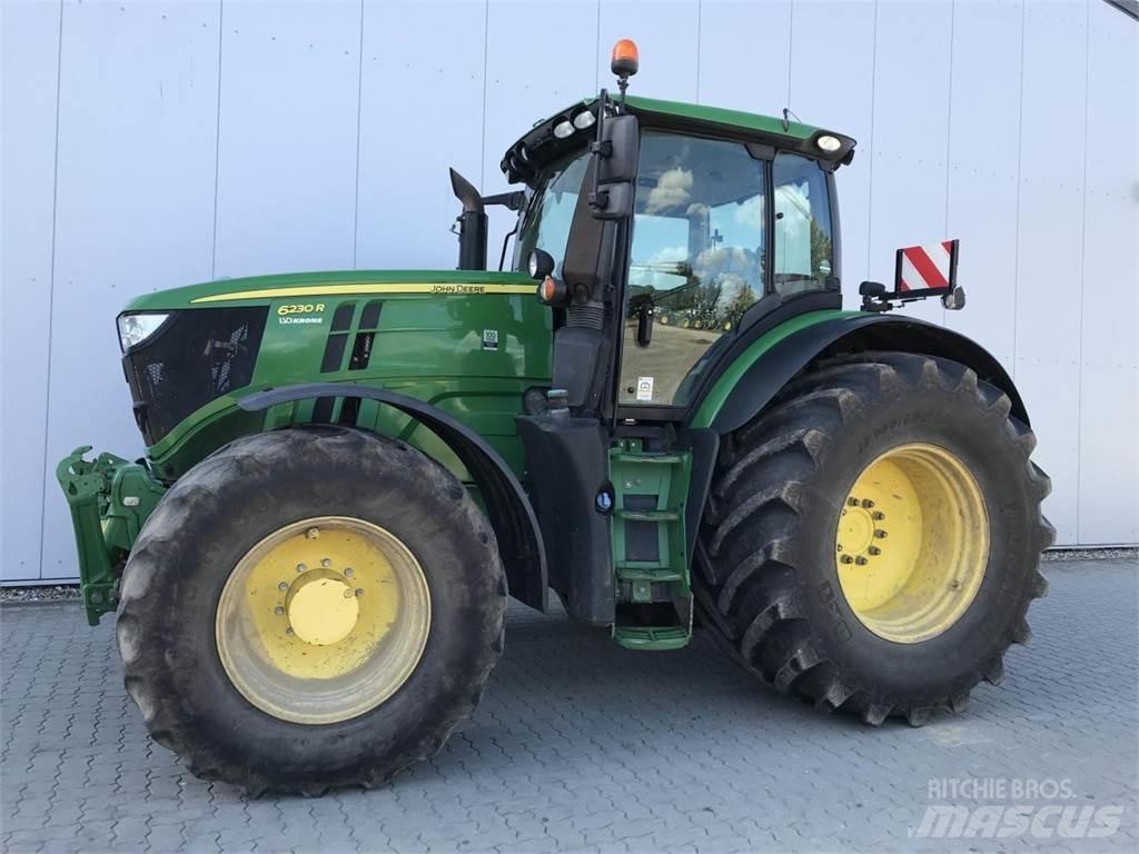 John Deere 6230R Traktoren