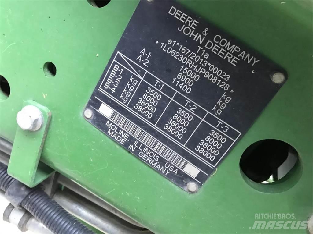 John Deere 6230R Traktoren