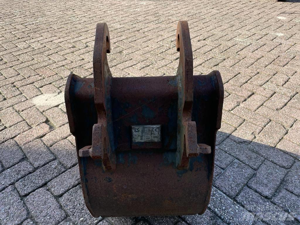 Eurosteel sleuvenbak Schaufeln