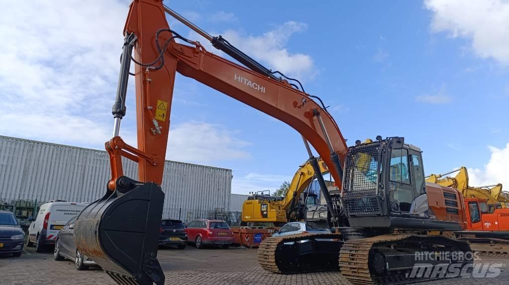 Hitachi ZX 220 LC Raupenbagger