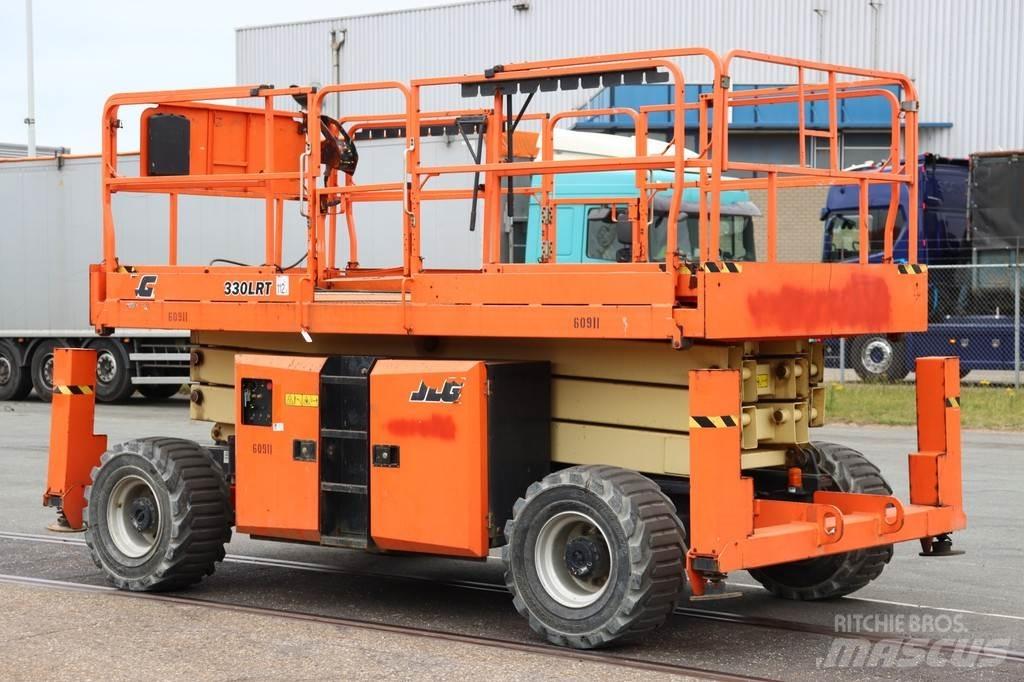 JLG 330LRT Scheren-Arbeitsbühnen