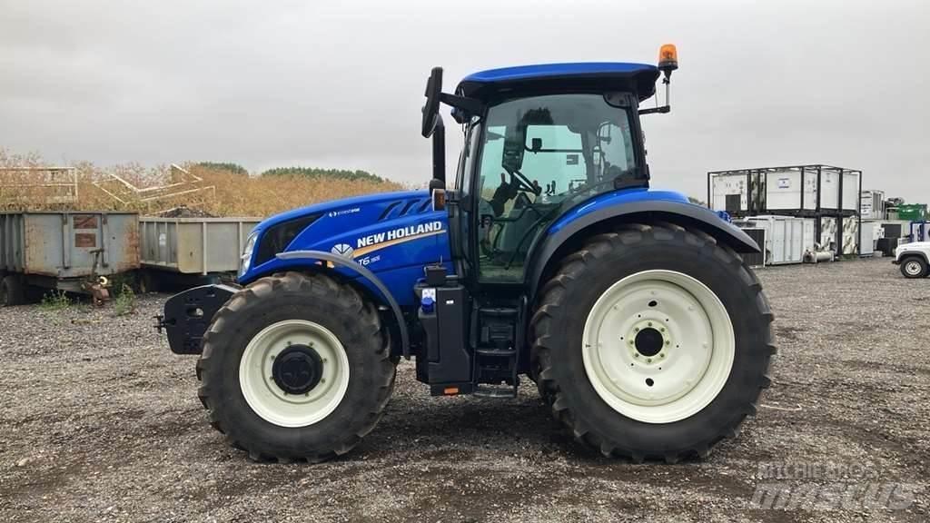 New Holland T6.155 Traktoren