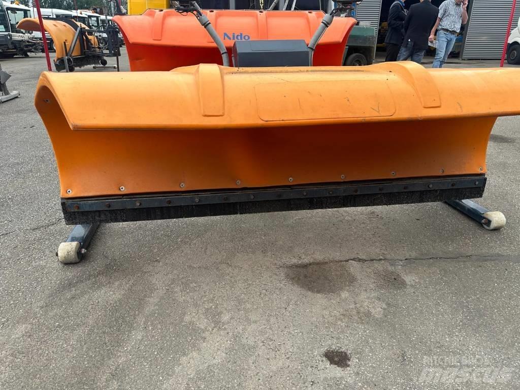 Nido SNK210EPZ Schneeschilde und -pflüge
