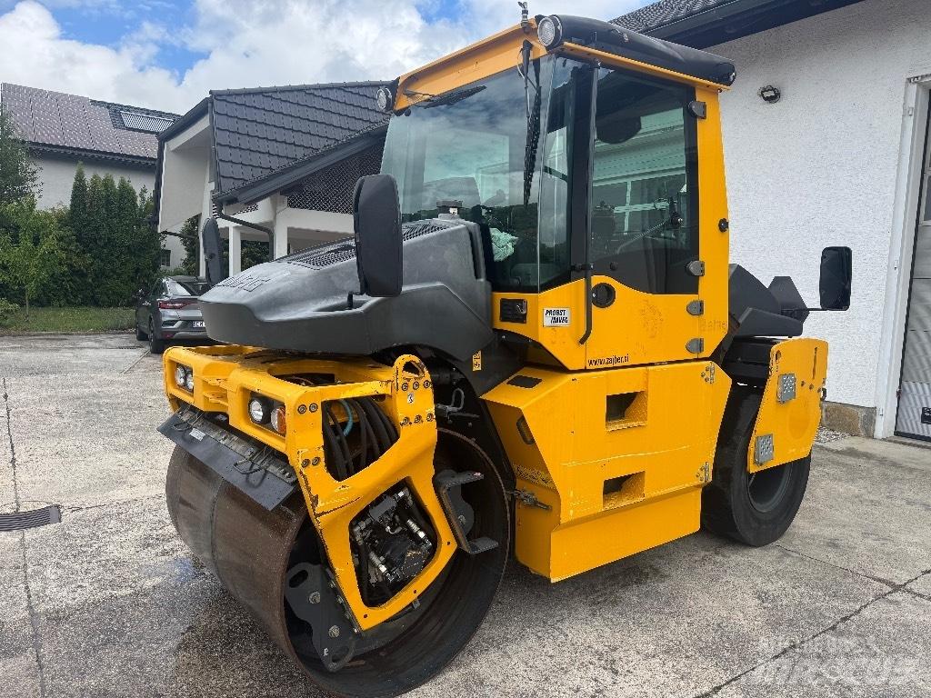 Bomag BW 154 ACP Gummiradwalzen