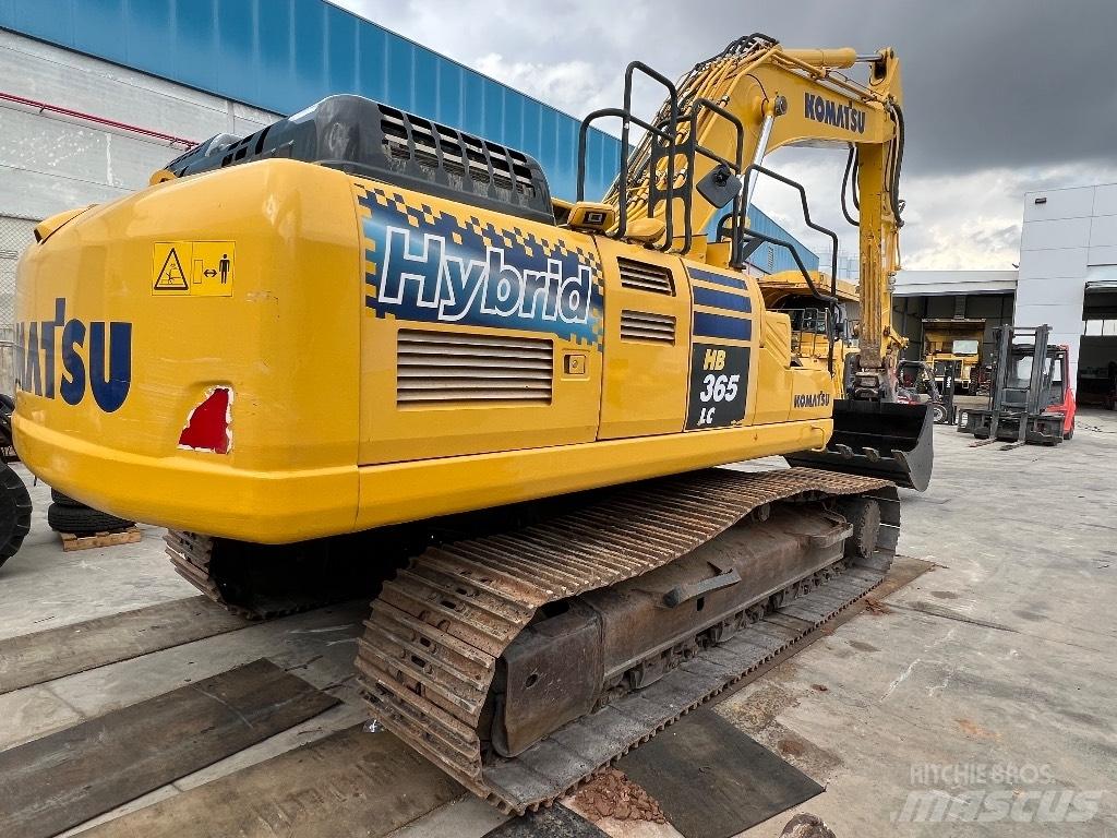 Komatsu HB365 LC-3 Raupenbagger