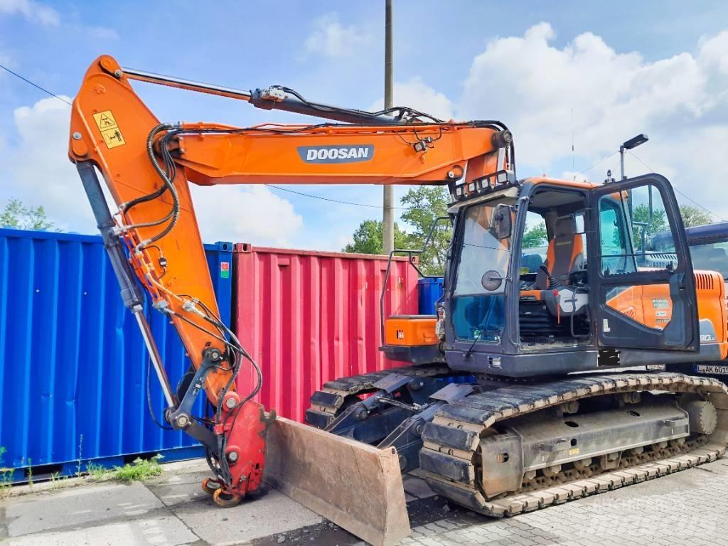 Doosan DX180LC-5 Raupenbagger