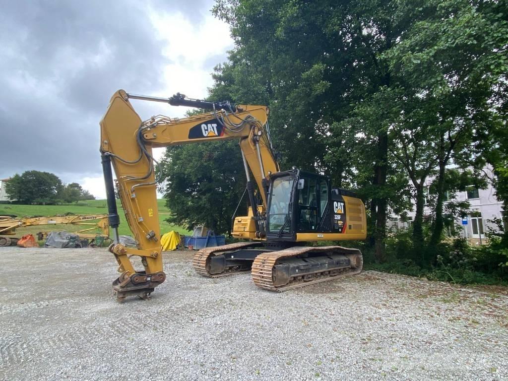 CAT 326 F Raupenbagger