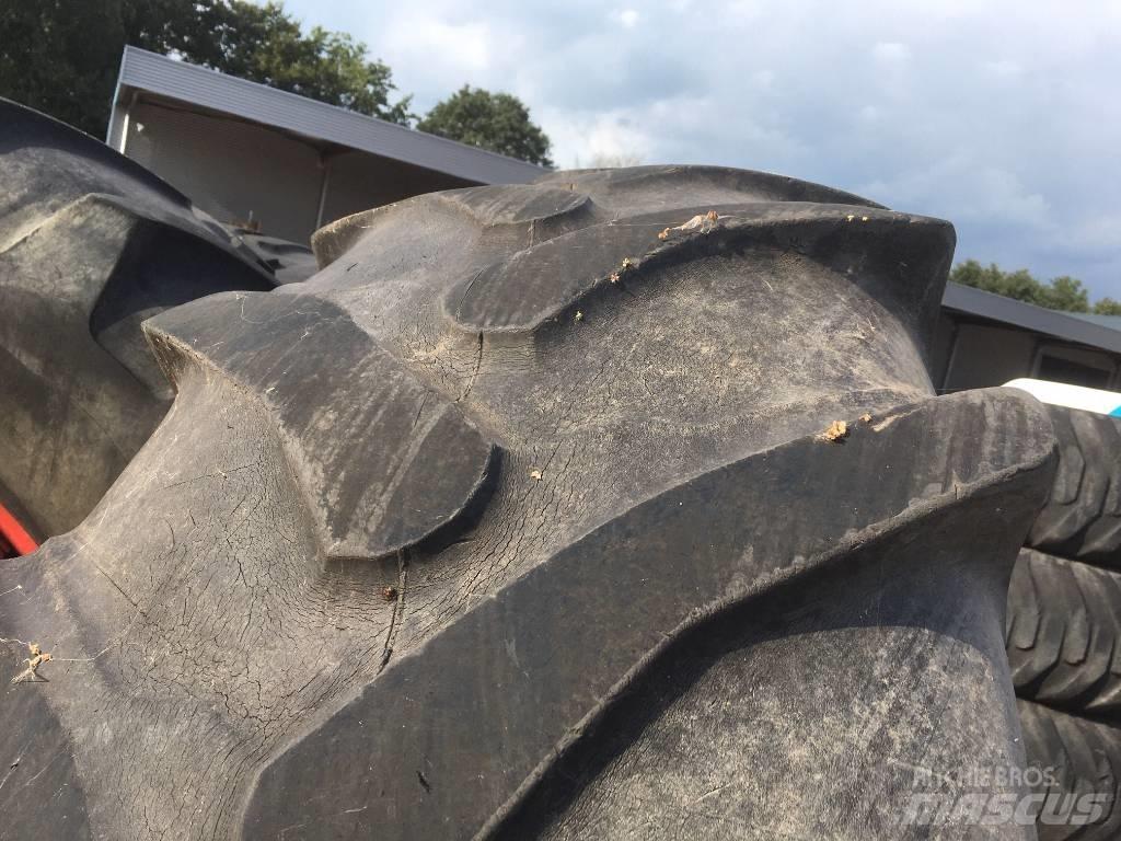 Taurus 20.8 R 38 Reifen