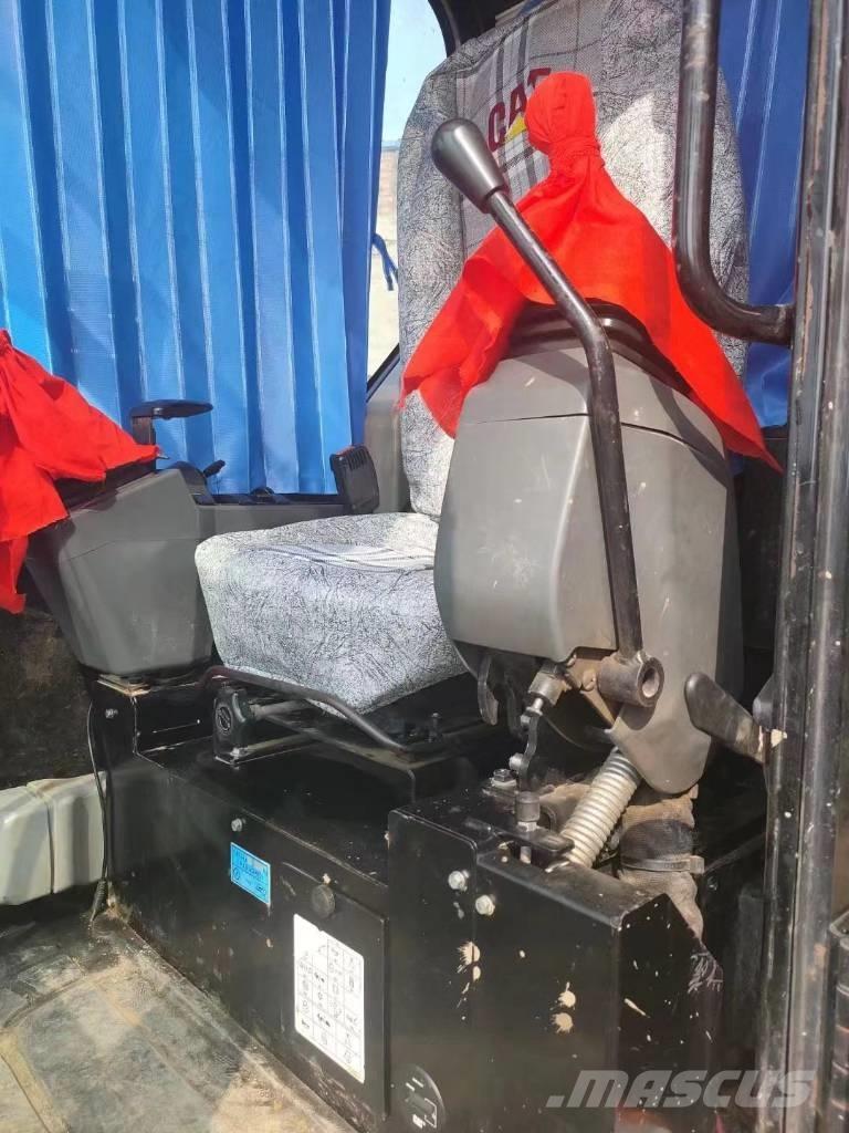 CAT 307E2 Midibagger  7t - 12t