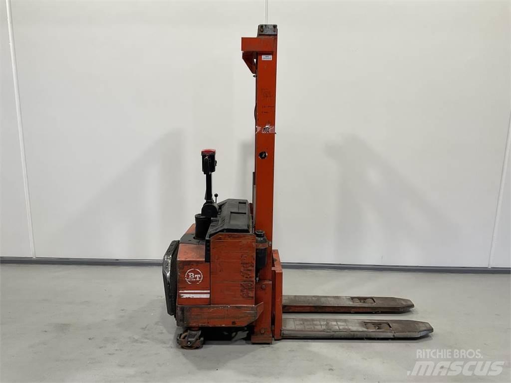 BT LSV 1250 E/10 Zelfrijdende stapelaars