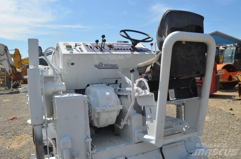 Wirtgen W1000L Asphaltfräsen