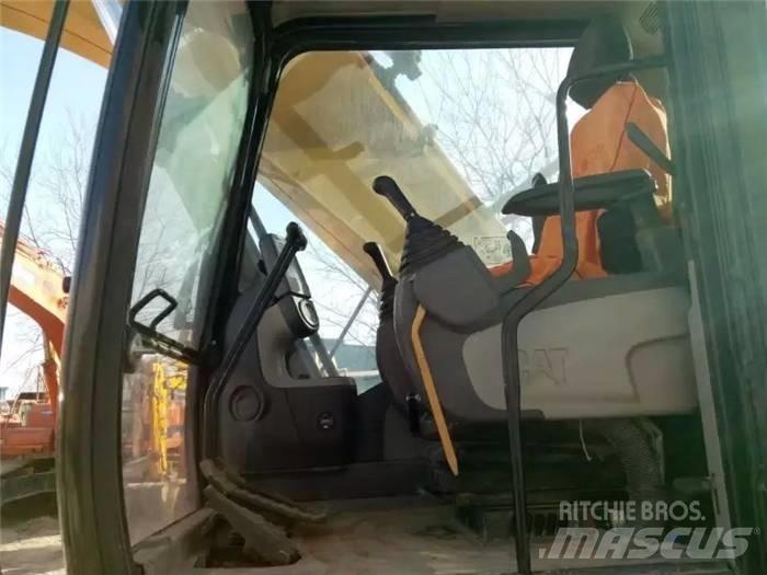 CAT 324 D2L Raupenbagger