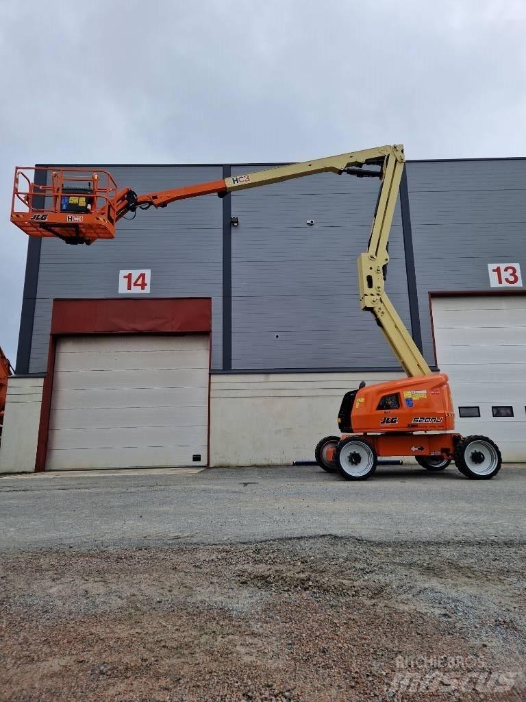 JLG 520 AJ Gelenkteleskoparbeitsbühnen