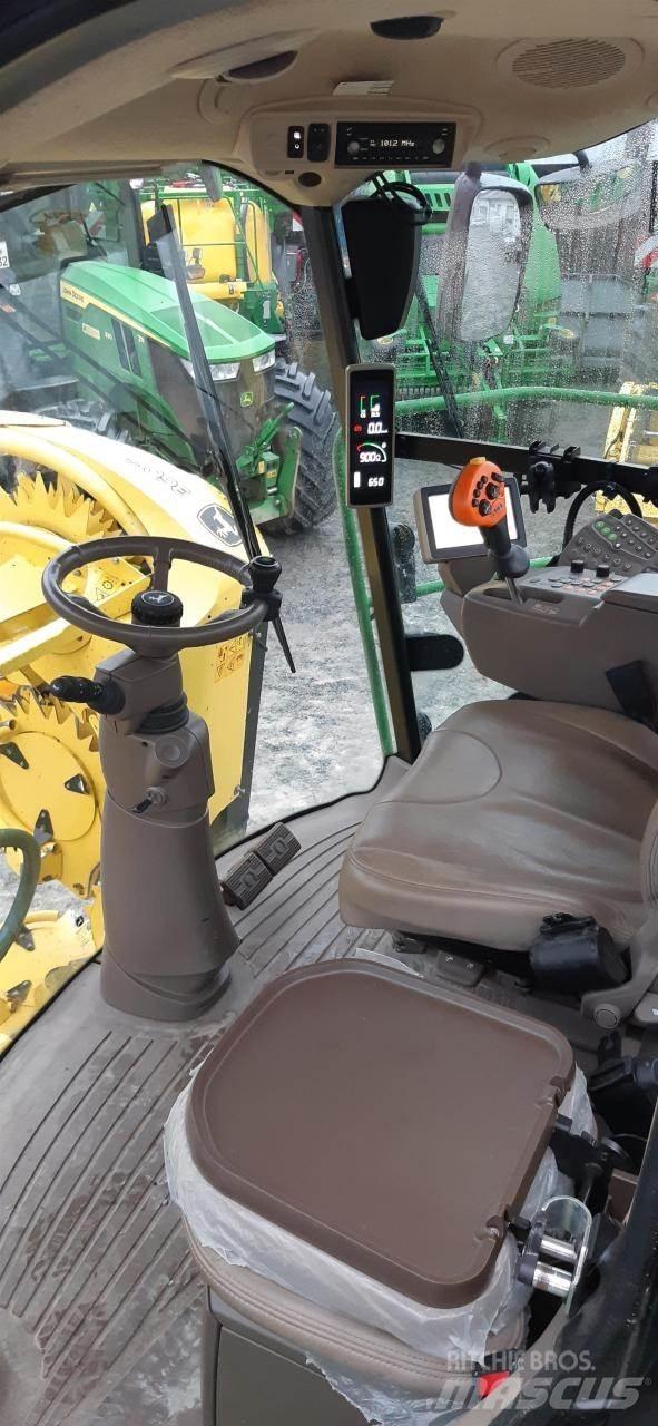 John Deere 8400 Selbstfahrende Häcksler