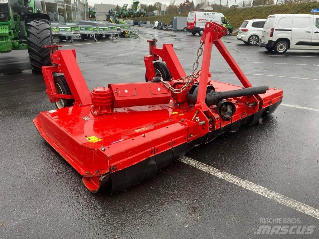 Gyrax 2800 HD Pulverisierer